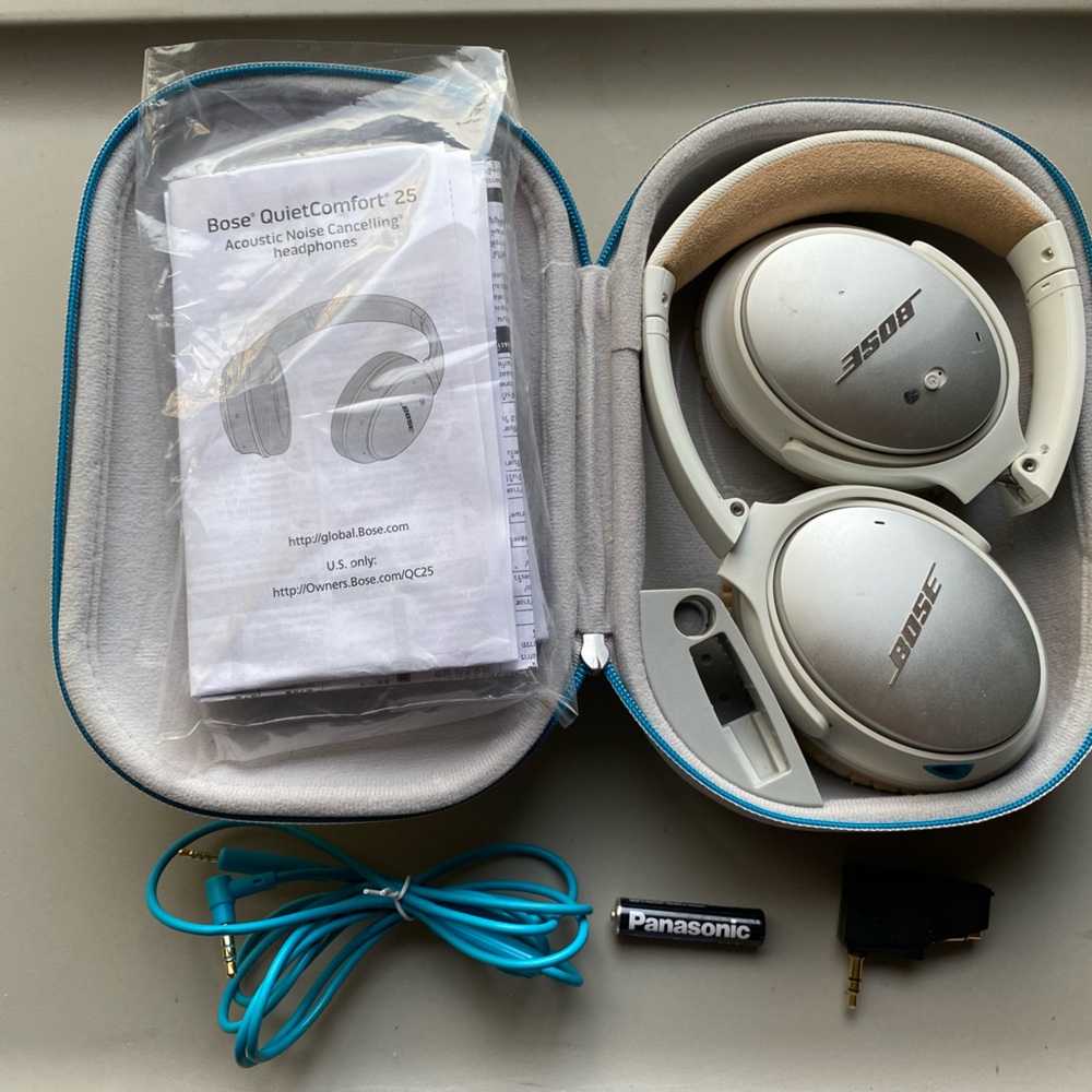 Bose QuietComfort 25 Noise Cancelling Headphones (Wired)